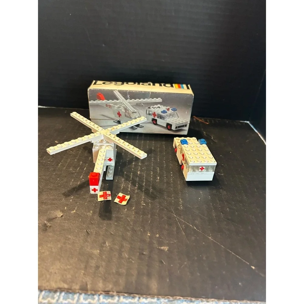 Vintage Lego 653 Rescue Units ambulance helicopter Legoland 653-1 Orig Box